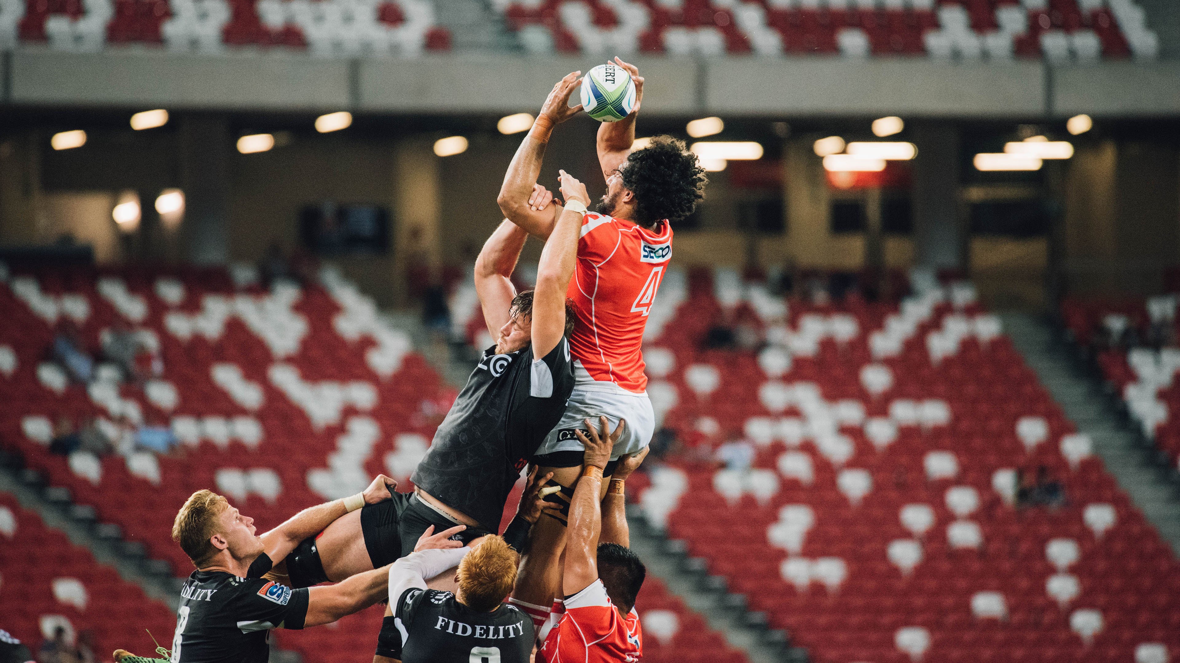 爱游戏体育app-西甲裁判使用语境不一致检测工具减少临场交流失误,中甲裁判员 第2张 爱游戏体育app-西甲裁判使用语境不一致检测工具减少临场交流失误,中甲裁判员 第2张