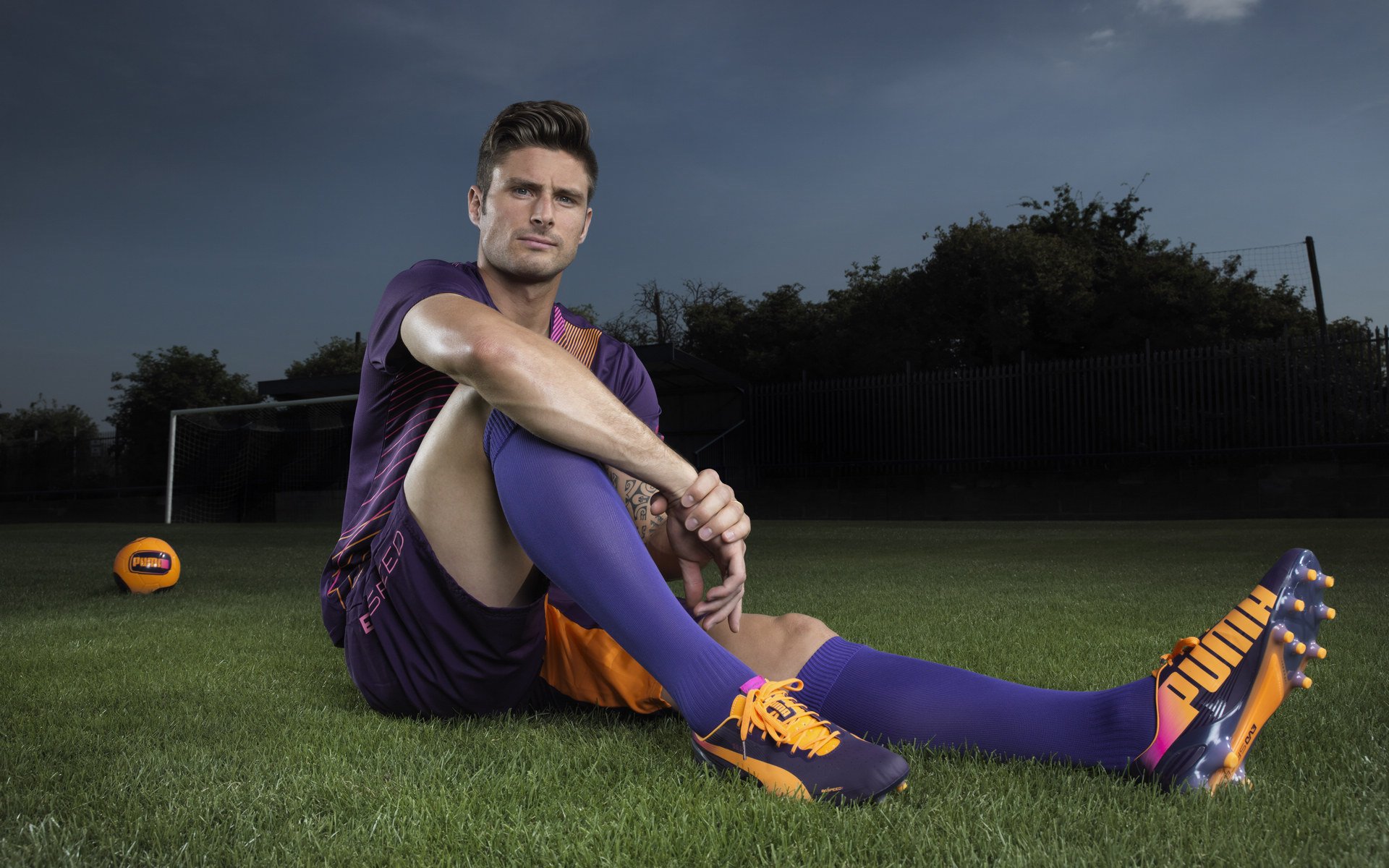 AIYOUXI.COM-“华金·托比利亚的全能防守与进攻威胁，成就阿根廷美洲狮队的进攻防守平衡”