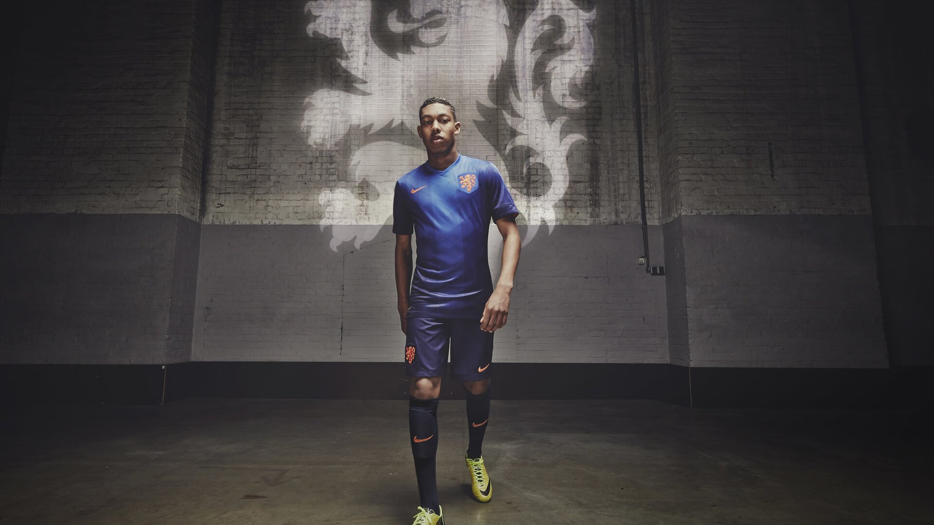 AYX SPORTS-贝尔哈德·福特：无论进攻防守，他总能提供致命一击，贝尔福特vs丹亨德森  第1张